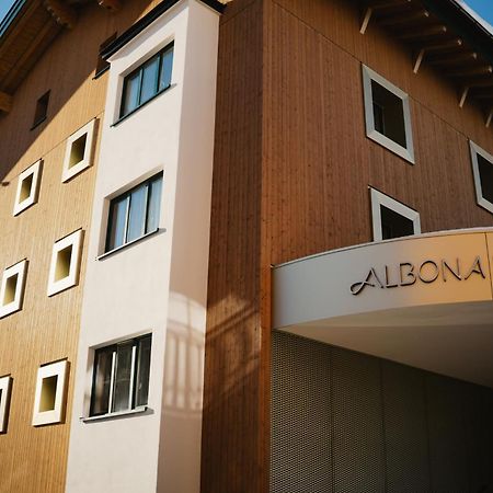 Hotel Albona Nova Zuers Экстерьер фото